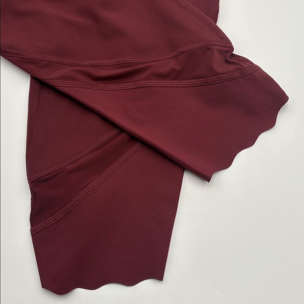 Lululemon Wunder Under Scallop Leggings Size 16 Red Merlot‎ 23” Crop - Picture 9 of 14